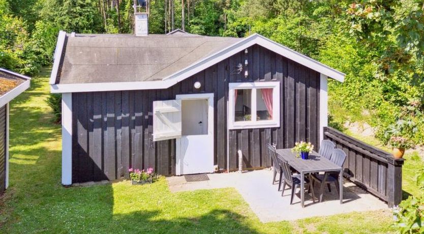 Photo of "Aria" - 1km from the sea