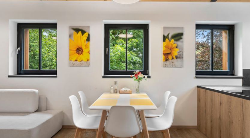 Photo of U Buku Apartment 2