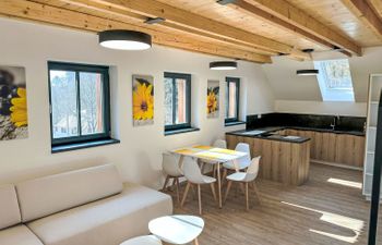 U Buku Apartment 2 Holiday Home