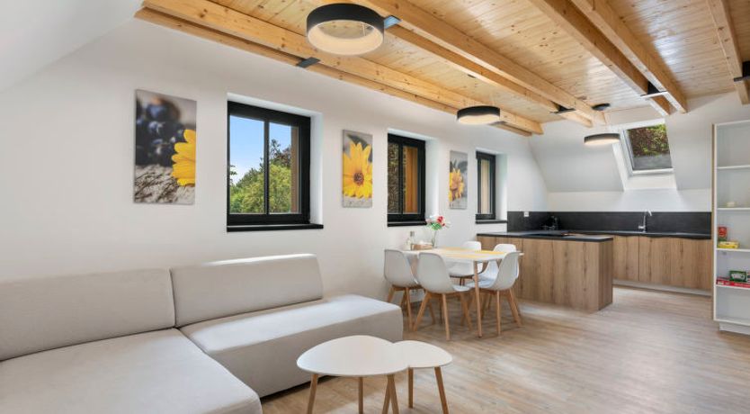 Photo of U Buku Apartment 2