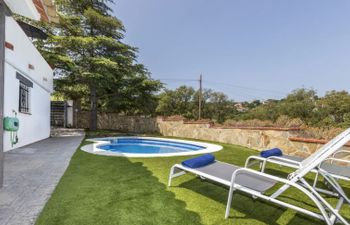 Julilou Holiday Home
