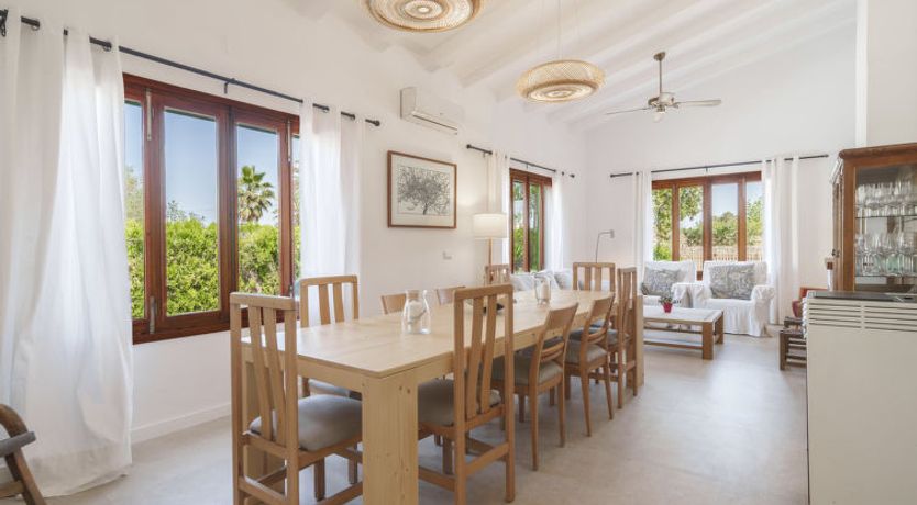 Photo of Es Camp Jeu