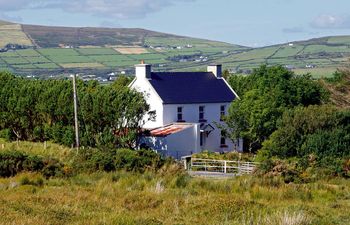 4 Bed in Portmagee Holiday Home