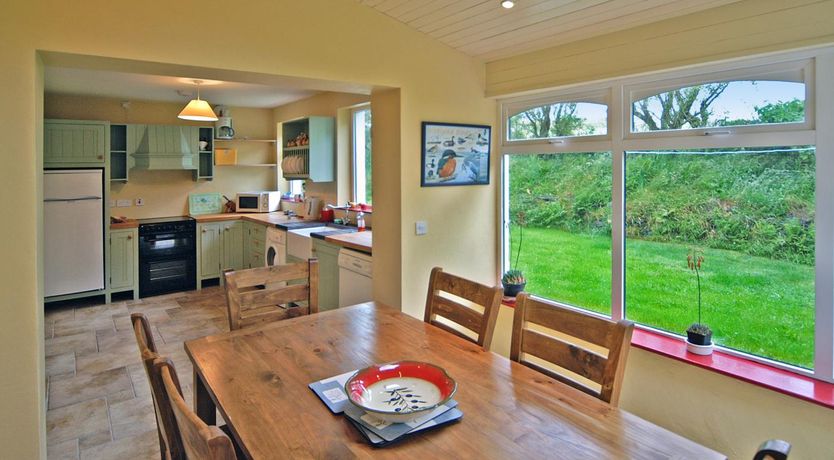 Photo of 4 Bed in Portmagee