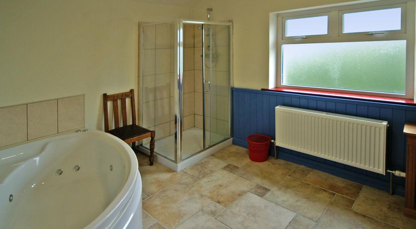 Photo of 4 Bed in Portmagee