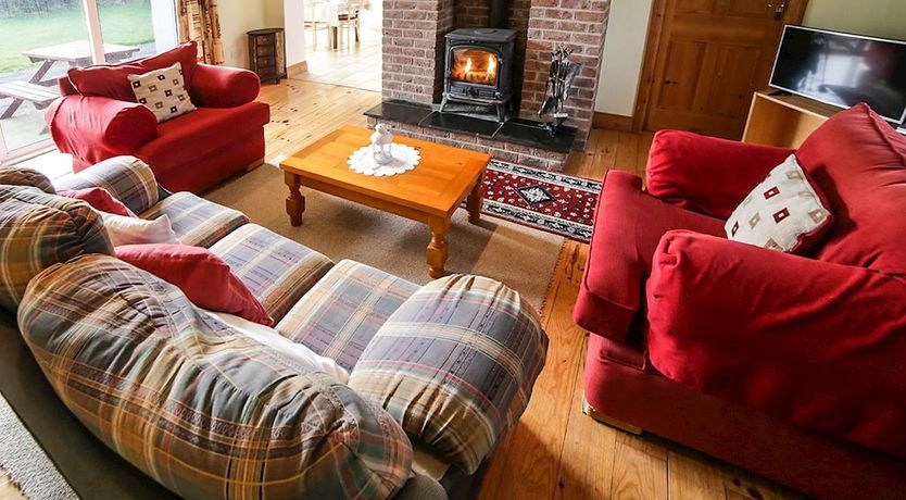 Photo of 3 Bed in Waterville