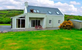 Photo of 3 Bed in Waterville