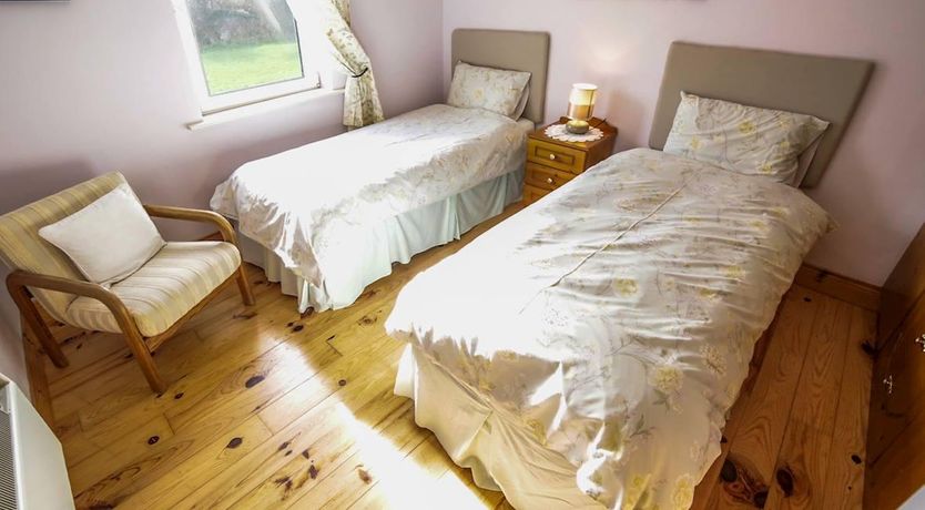 Photo of 3 Bed in Waterville