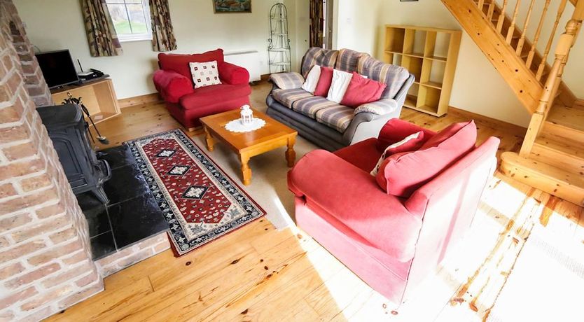 Photo of 3 Bed in Waterville