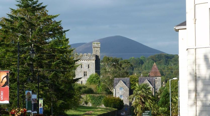 Photo of 2 Bed in Lismore