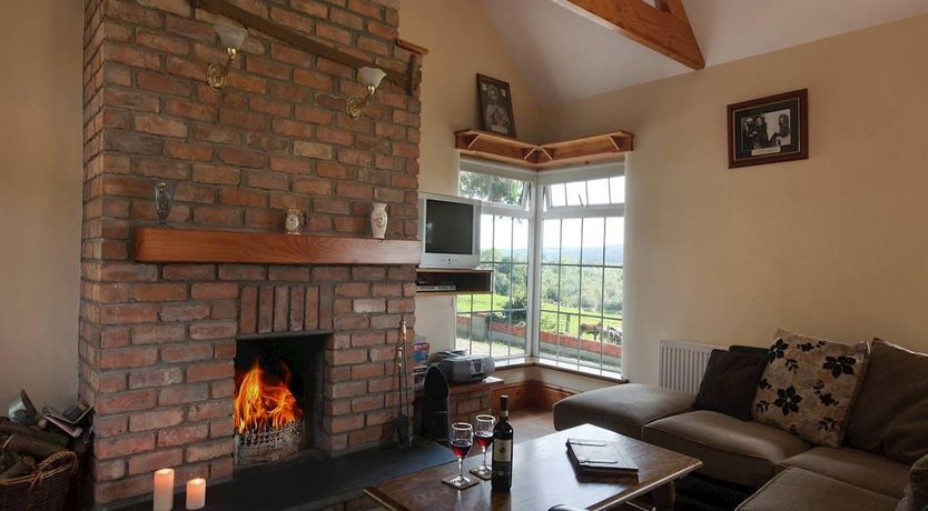 Photo of 2 Bed in Lismore