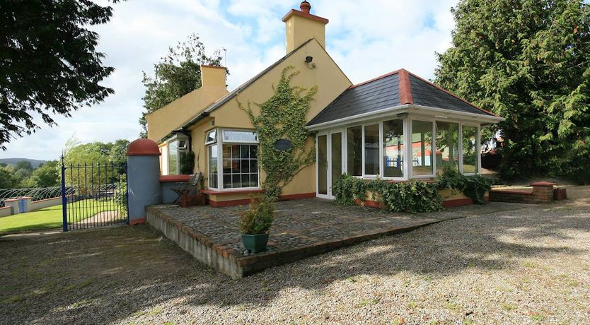Photo of 2 Bed in Lismore