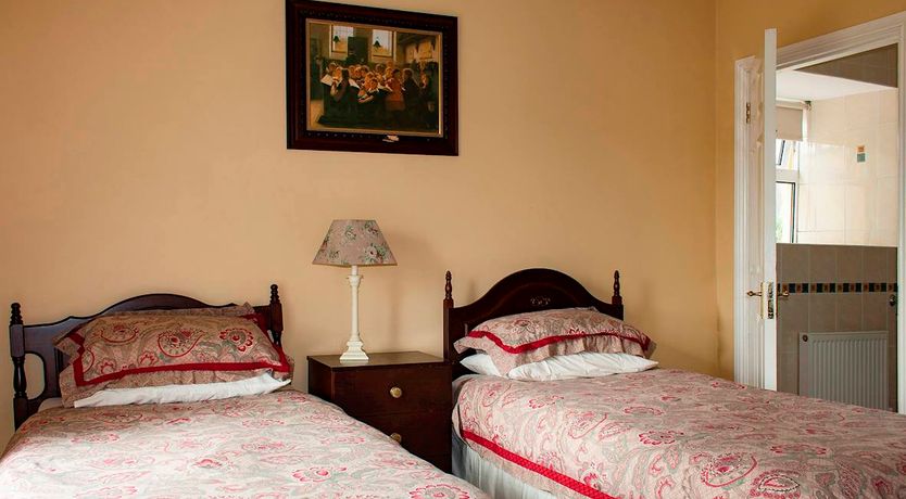 Photo of 3 Bed in Lismore