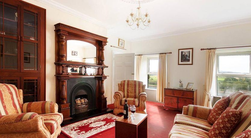 Photo of 3 Bed in Lismore