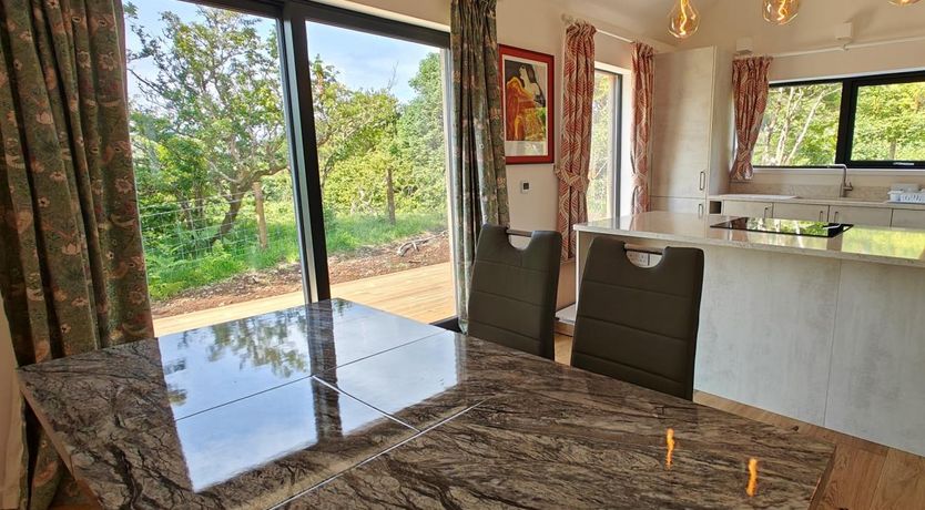 Photo of 1 Bed in Glendale