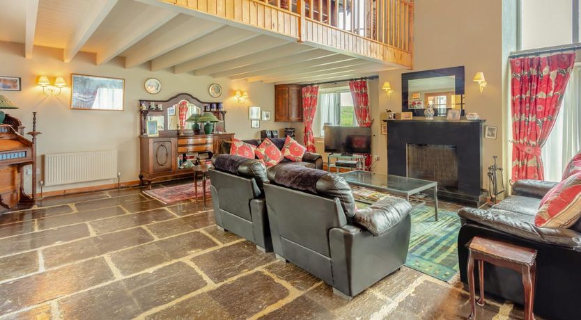 Photo of 5 Bed in Skibbereen