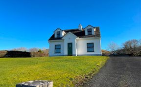 Photo of 3 Bed in Ballyvaughan