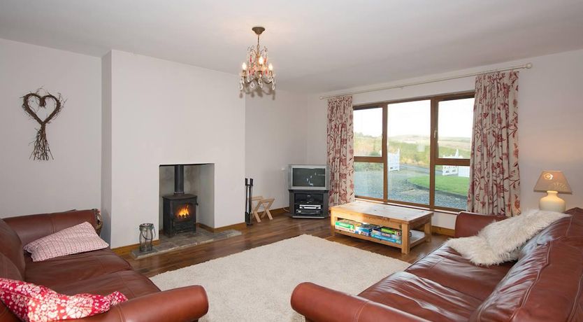 Photo of 4 Bed in Moville