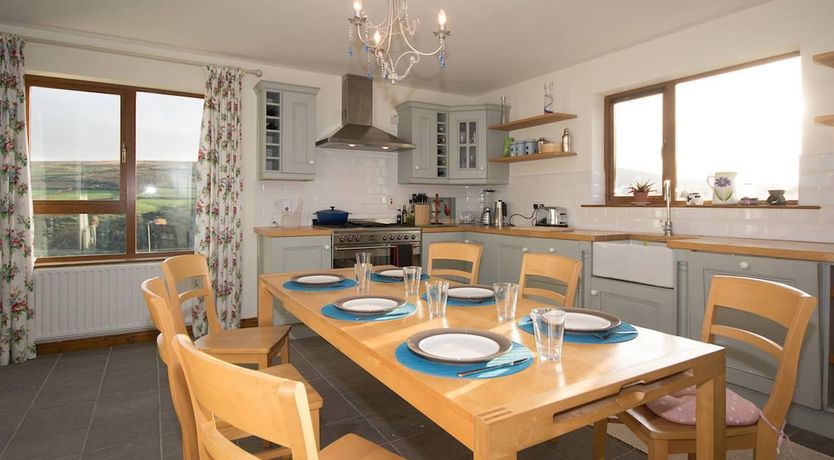 Photo of 4 Bed in Moville