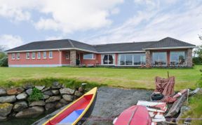 Photo of 4 Bed in Dingle