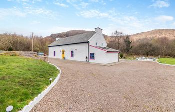 3 Bed in Tuosist Holiday Home