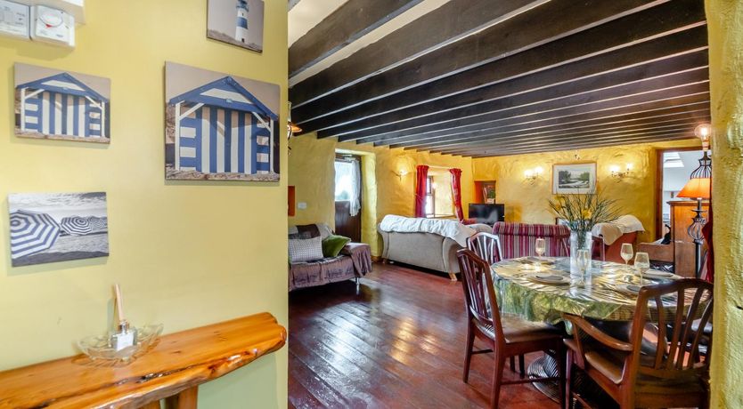 Photo of 3 Bed in Tuosist