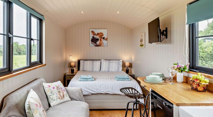 Photo of 1 Bed in Uplowman
