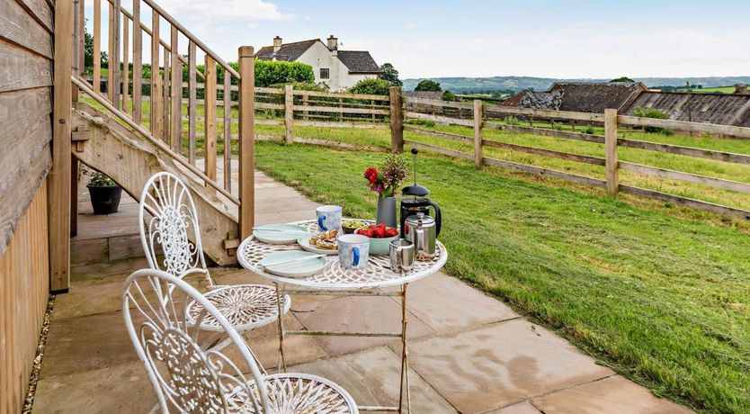 Photo of 1 Bed in Uplowman