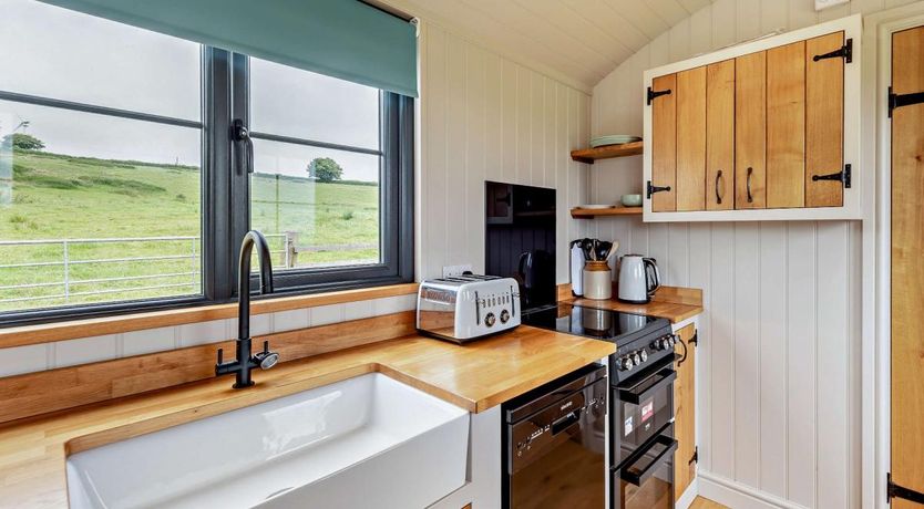 Photo of 1 Bed in Uplowman