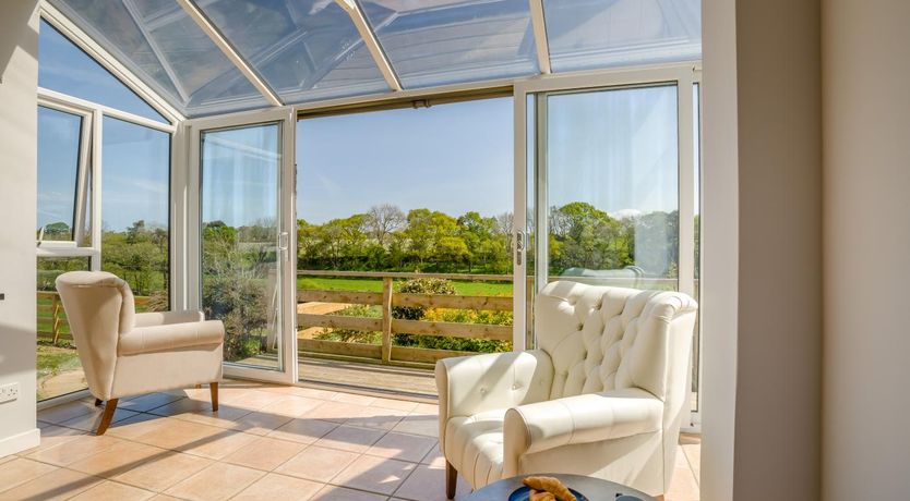 Photo of 4 Bed in Bushmills