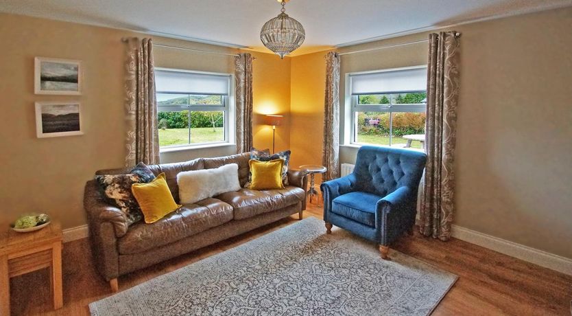 Photo of 4 Bed in Beara