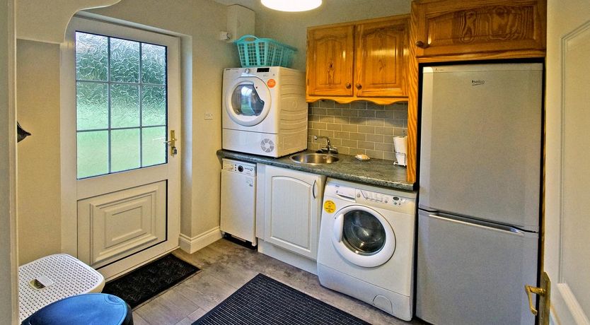 Photo of 4 Bed in Beara