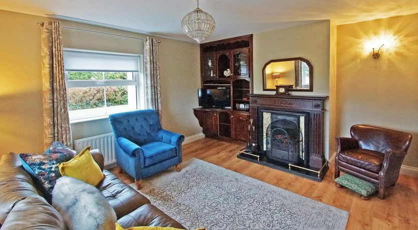 Photo of 4 Bed in Beara