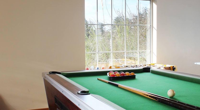 Photo of 4 Bed in Tarbert