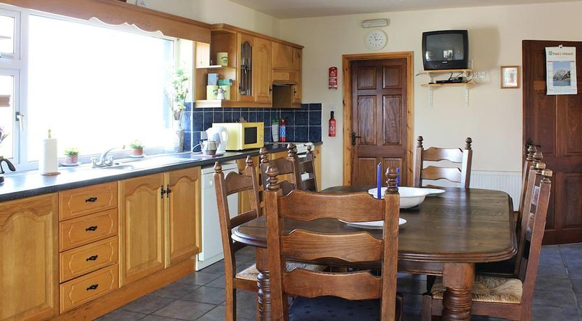 Photo of 4 Bed in Tarbert