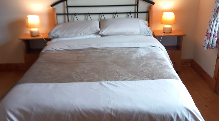 Photo of 2 Bed in Pettigo