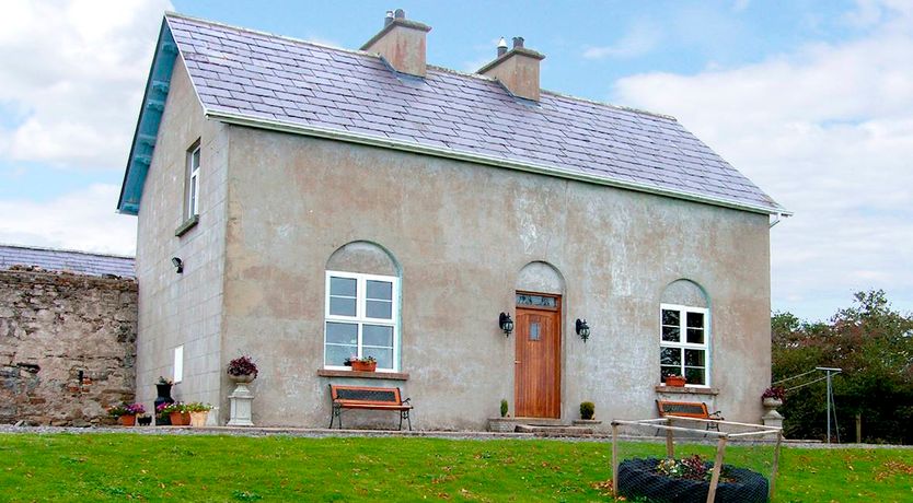 Photo of 2 Bed in Pettigo