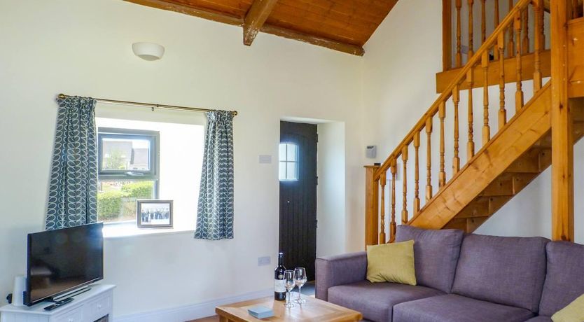 Photo of 2 Bed in Dunhill