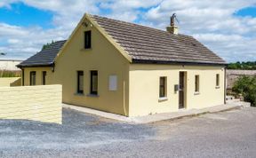 Photo of 2 Bed in Dunhill