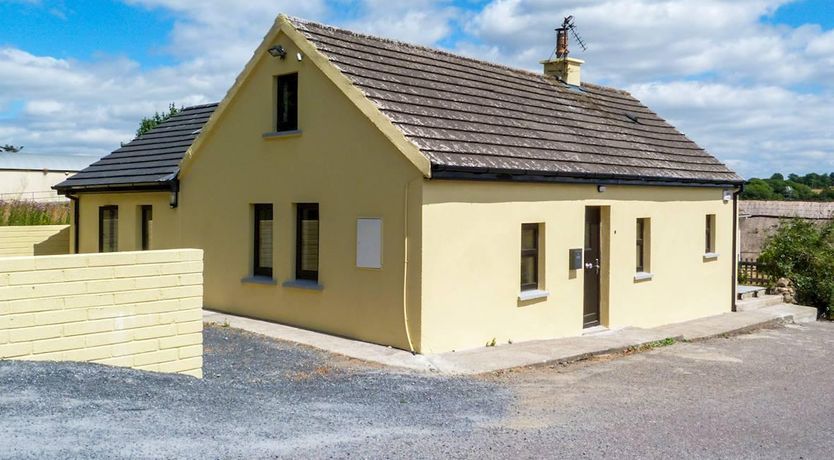 Photo of 2 Bed in Dunhill