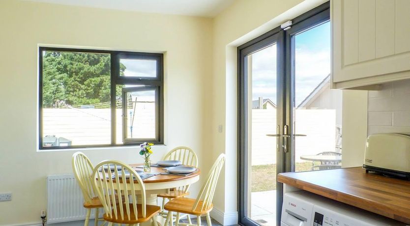 Photo of 2 Bed in Dunhill