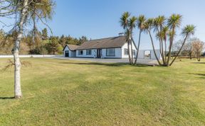Photo of 4 Bed in Burtonport