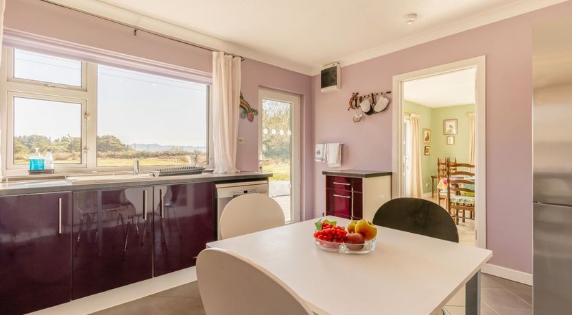 Photo of 4 Bed in Burtonport