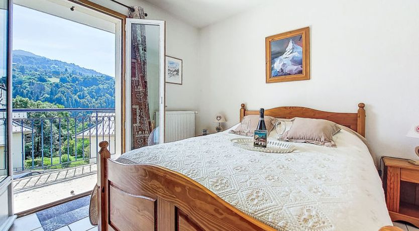 Photo of Domaine de Crespin Apartment 6