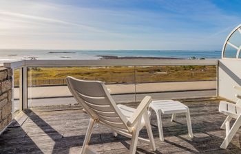 Azur Holiday Home