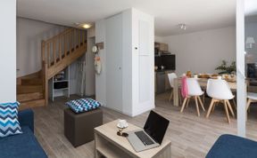 Photo of Le Domaine des Pins Apartment 5