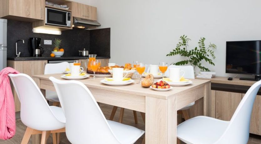 Photo of Le Domaine des Pins Apartment 5