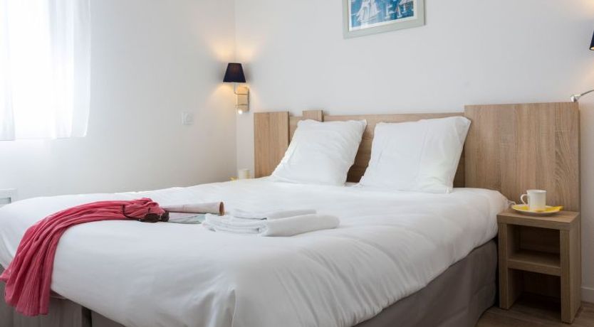 Photo of Le Domaine des Pins Apartment 5