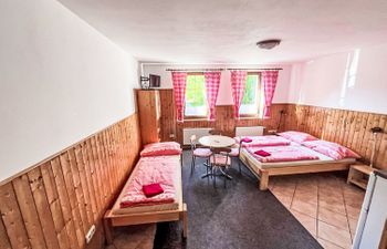 U Švýcarského dvora I Holiday Home