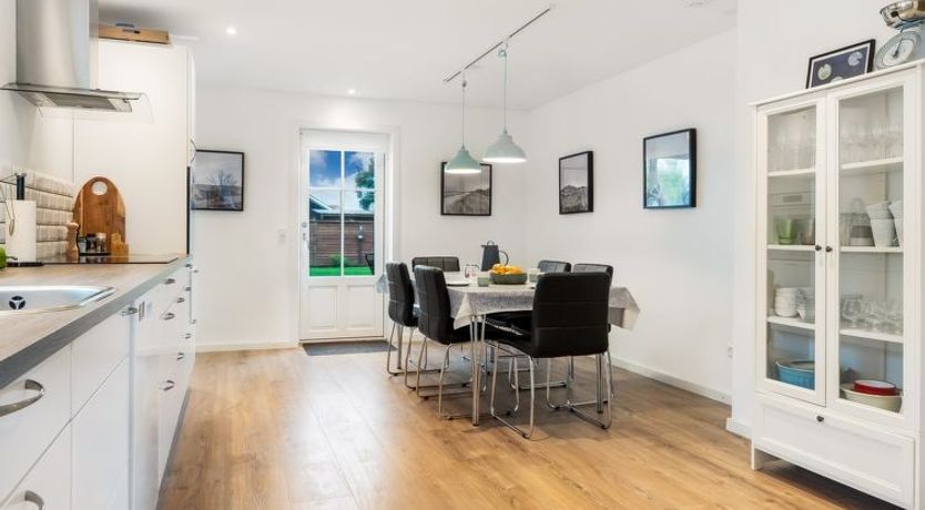 Photo of "Nanja" - 250m from the sea